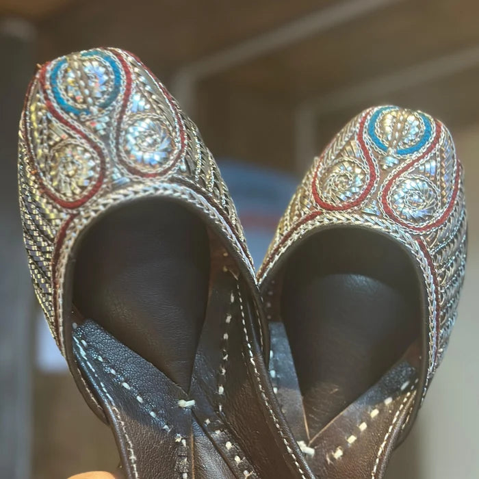Punjabi Jutti pakisatni upper mota tilla work in leather work 20260348