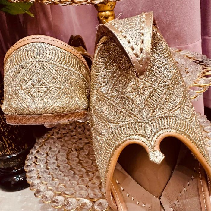 Punjabi Jutti pakisatni tilla upper leather work2060354