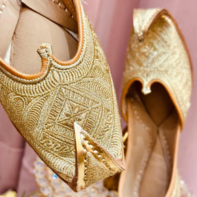 Punjabi Jutti pakisatni tilla upper leather work2060354