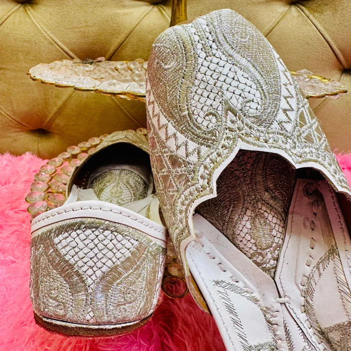 Punjabi Jutti pakisatni tilla upper leather work2026352