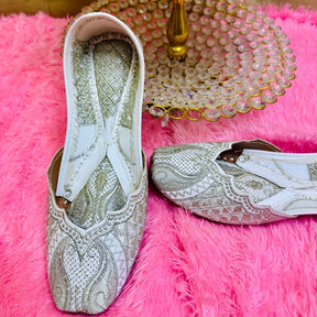 Punjabi Jutti pakisatni tilla upper leather work2026352