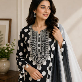 FANCY CLOTHES 0126