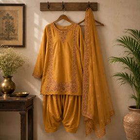 FANCY CLOTHES 0129