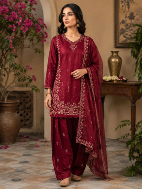 FANCY CLOTHES 0130