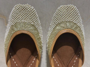 Punjabi Jutti pearl work 20260346