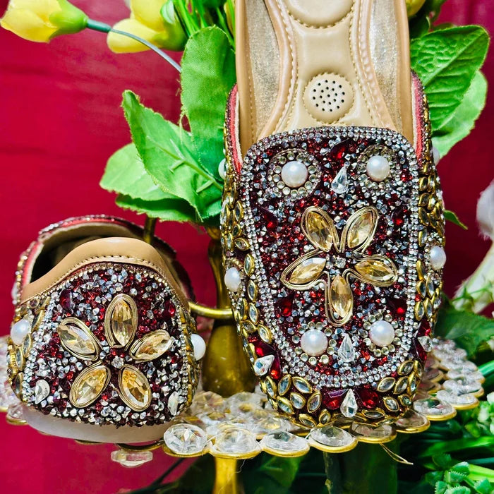 Punjabi Jutti heavy mirror work (MRN)20260334