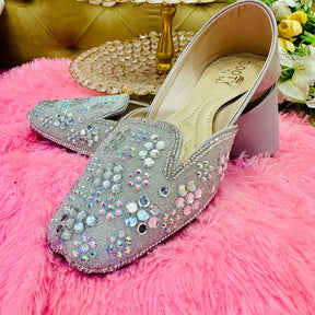 Punjabi Jutti heavy flower pearl side cut work  20260326