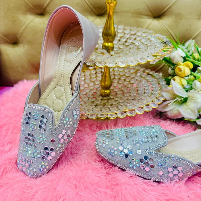 Punjabi Jutti heavy flower pearl side cut work  20260326