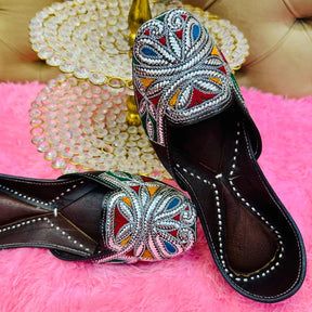 Punjabi Jutti casual wear jeans 20260318