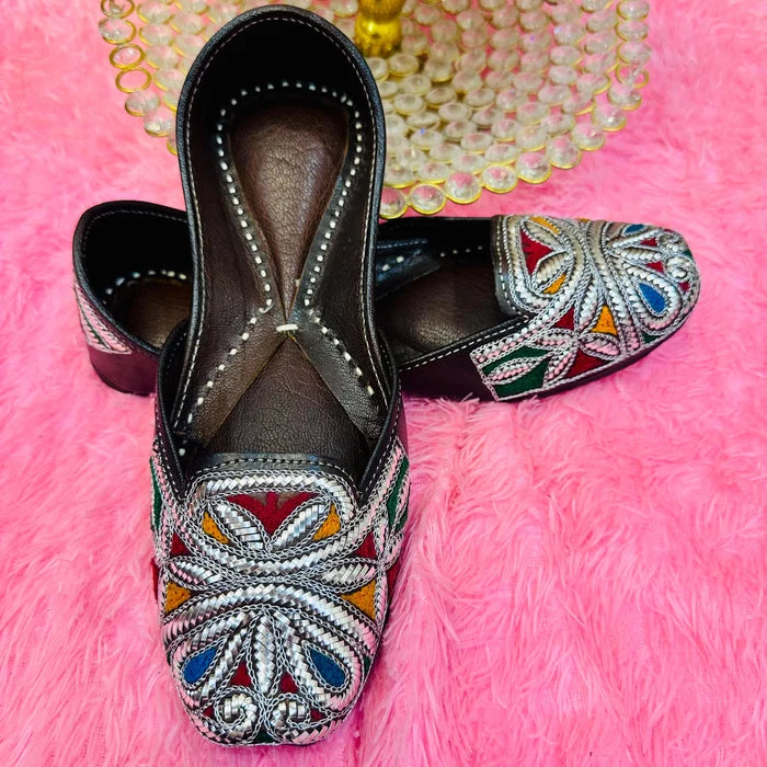 Punjabi Jutti casual wear jeans 20260318