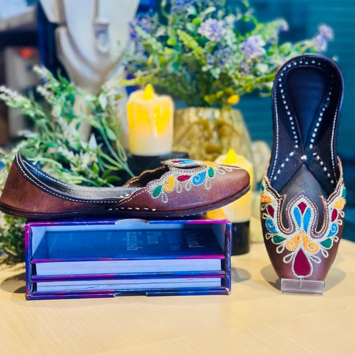 Punjabi Jutti pakisatni upper leather work20260350